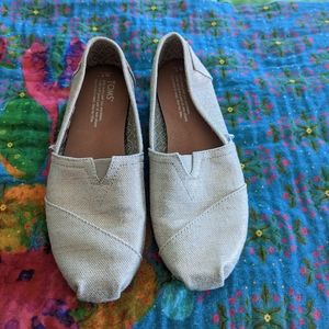 Toms Classic Canvas Slip Ons